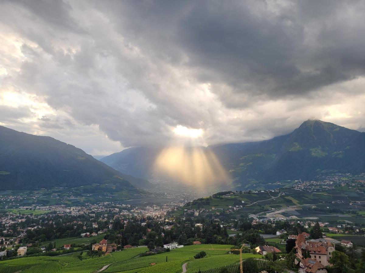 Appartement Schwarzplatterhof à Merano Extérieur photo